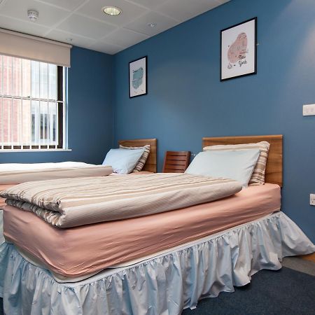 Russell Scott Backpackers Hostel 리즈 외부 사진