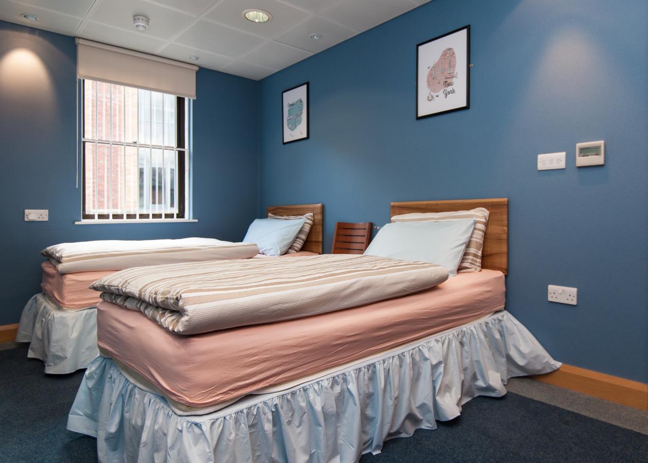 Russell Scott Backpackers Hostel 리즈 외부 사진